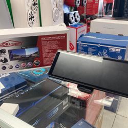 10.26 " Dashcam Car Player. Reproductor De Automóvil De 10.26".