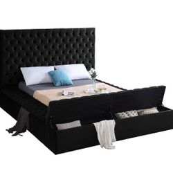 BED FRAME (FULL)