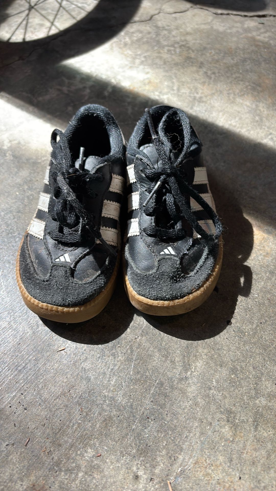 Toddler Leather Sambas Size 7