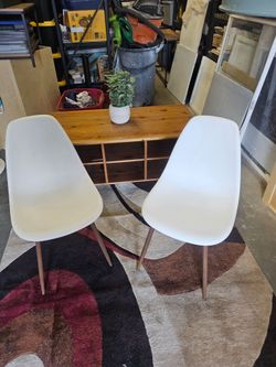 Hard Plastic Chairs