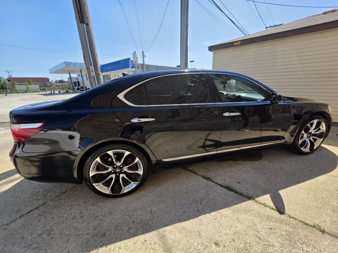 2007 Lexus LS 460