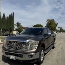 2016 Nissan Titan XD