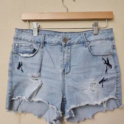 Enjean Women's Distressed Denim Shorts Size Large With Birds