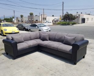 NEW 7X9FT CHARCOAL MICROFIBER COMBO SECTIONAL COUCHES