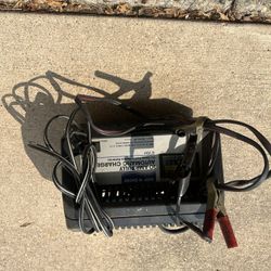 Ship 'n Shore 10 Amp Fully Automatic Charger - 12V! 