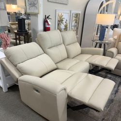Dahlmoore PET Friendly Easy Clean  Power Reclining Sofa, Power Reclining Loveseat, Power Recliner 👉 PLEASE ASK FOR JON GREEN WHEN YOU ARRIVE!
