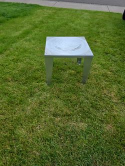 22"x22"x 18"(18"Is The Hight) Galvanized Steel Water Heater Stand