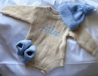 🤍 Personalized Embroidered Welcome Home Set