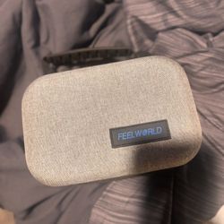 Feel World Camera Screen 