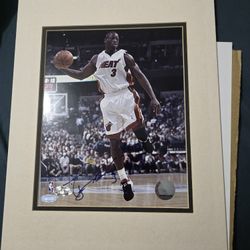 Dwayne Wade Autograph Picture 