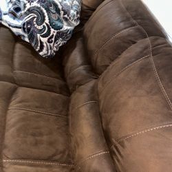 Real Leather 3 Seat Extendable Couch 