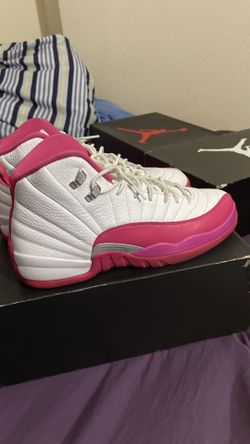 Valentines hotsell 12s jordans