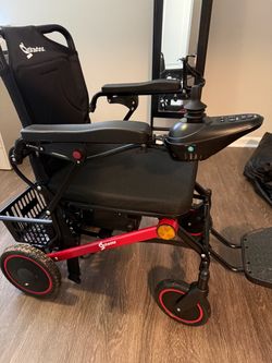 Like-New Aotedor Folding Electric Power wheelchair – Purchased May 2026