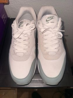 Air Max 1 “Mica Green” Size 10.5