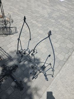 Lovely plant stand