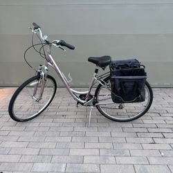SPECIALIZED  Step Through Bike. Accessories Included!!