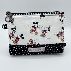 Zipper pouch – Disney Mickey & Minnie Love 3.0