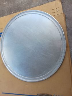 6 pcs, 26 inch Wide  Solid Aluminum pizza pan, waiters Tray  $20 each