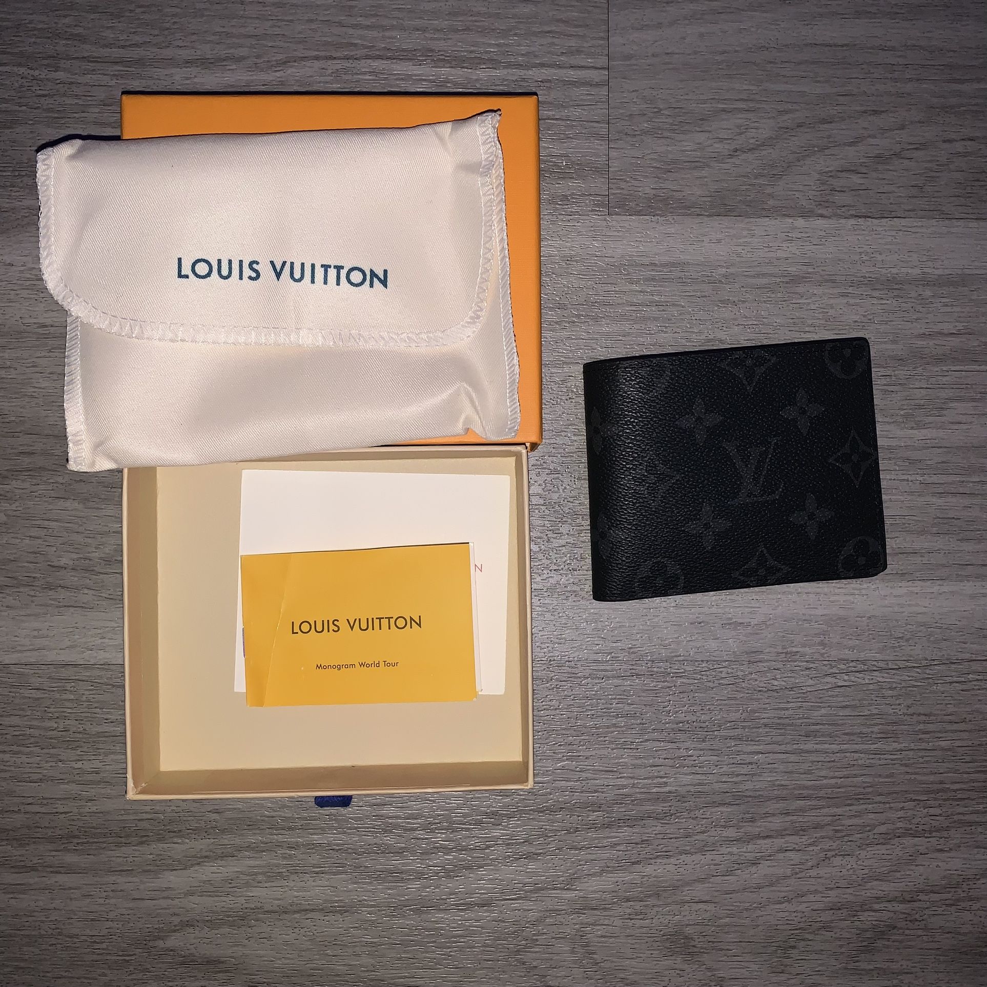 Brown LV Leather Squares Bi Fold Wallet Men for Sale in Hackensack, NJ -  OfferUp