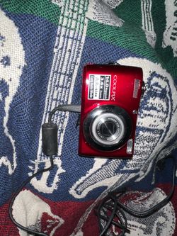 Coolpix 14.0 megapixeles 3.6 x