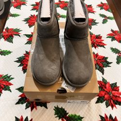 Ugg Classic Mini 2 