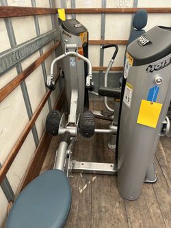 HOIST FITNESS ROC IT MID ROW!! READY FOR DELIVERY OR PICKUP NOW!!