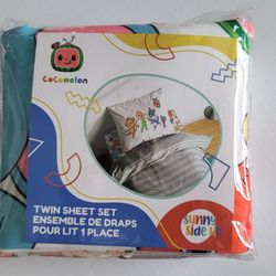 Brand new.CoComelon Twin Size Sheeet Set - 3 Piece
