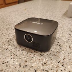 Miroir M75 Portable Projector