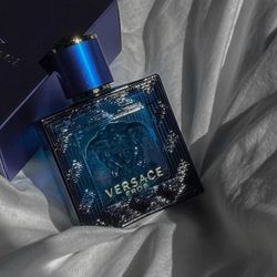 Versace Cologne 