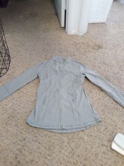 Grey Lulu lemon define jacket! With Lulu keychain!