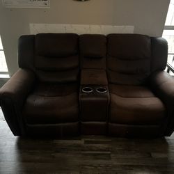 Reclining Love Seat And Chair Set