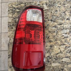Ford F250 Tail Light 