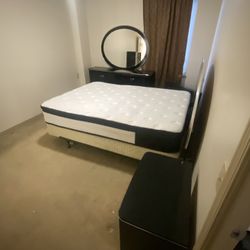 4 Piece Bedroom Set