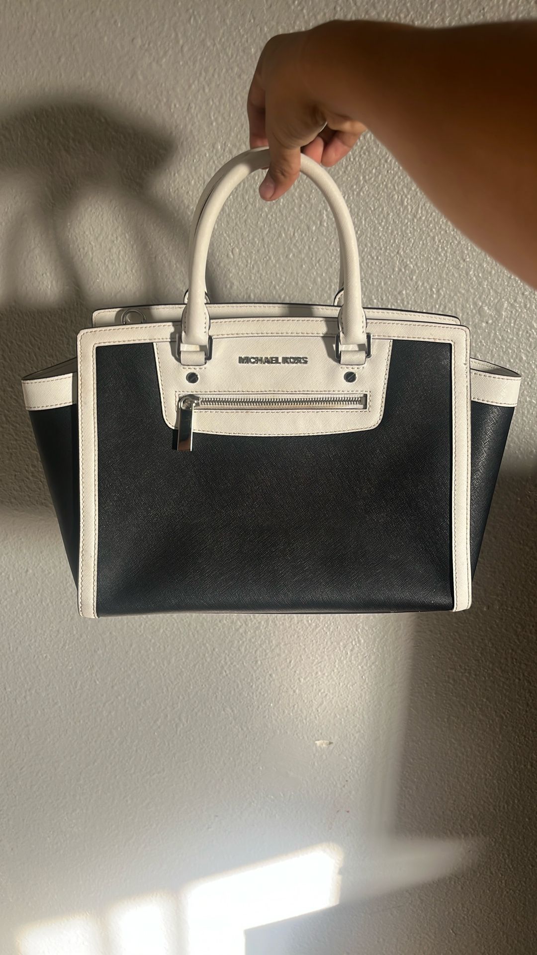 Micheal Kors Bag
