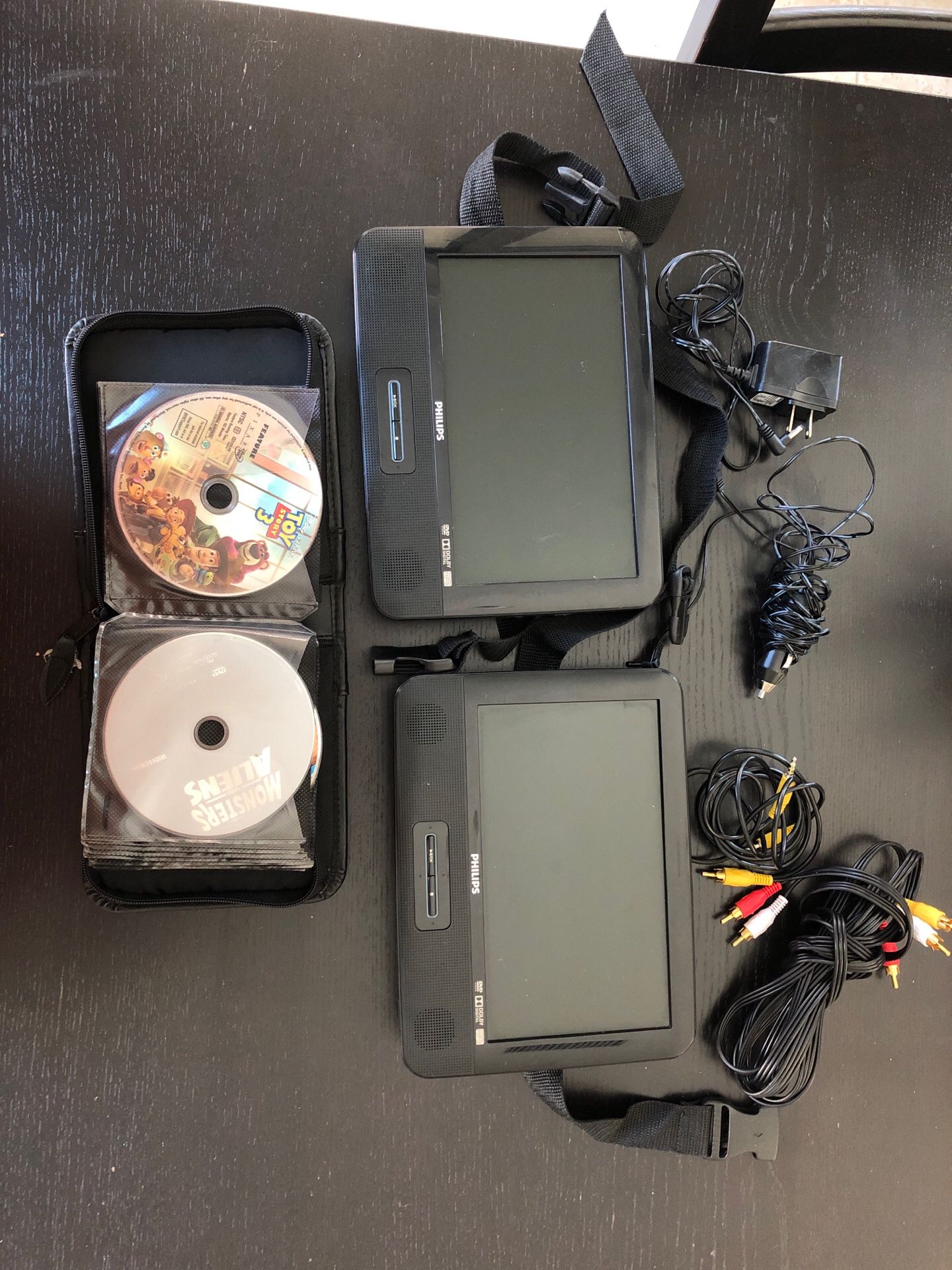 Dual Car DVD player with dvds