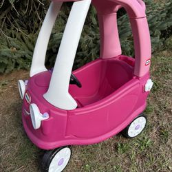 Kids riding car