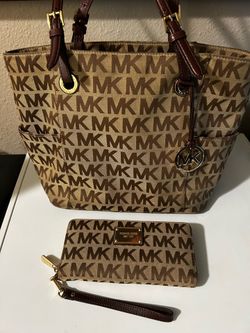 Michael Kors Purse & Wallet
