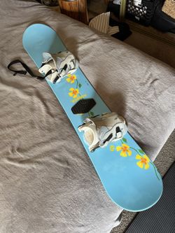 154 CM Snowboard