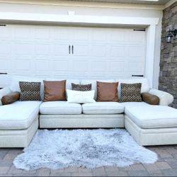 Double Chaise Sectional Couch 