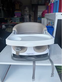 Baby booster feeding chair