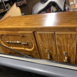 Bedroom Furniture Set