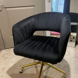 Velvet Black Swivel Vanity Chair
