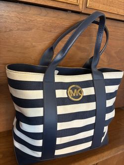 Your Choice Of Designer Bags Slightly Used.