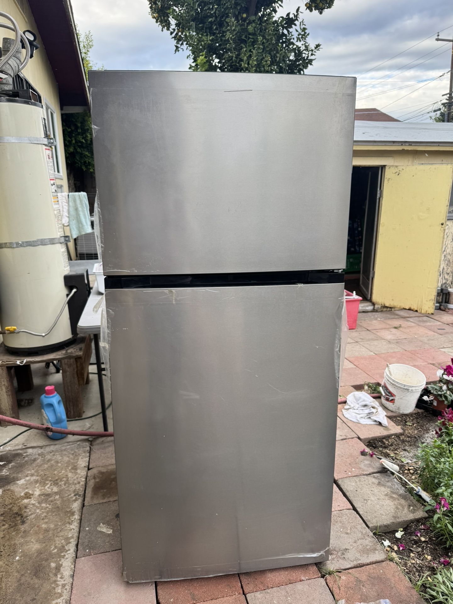 CONSERVATOR Stainless Steel Refrigerator