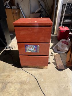 Dresser
