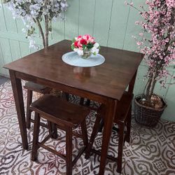 Nice Small Table And Sturdy Chairs 4 