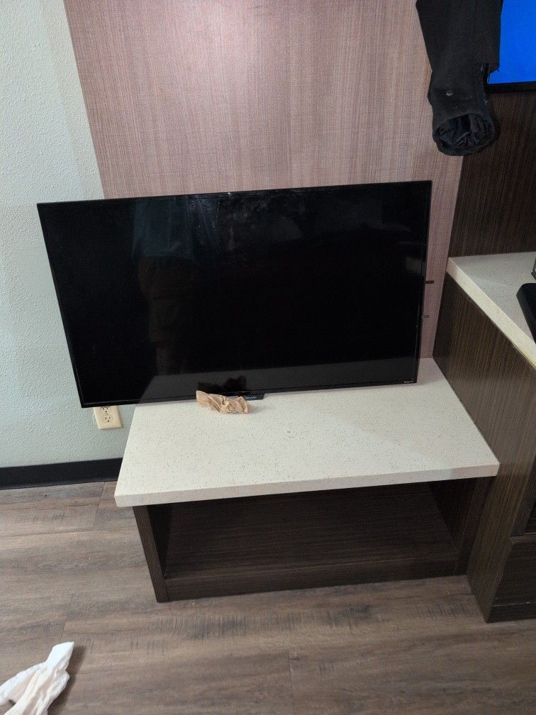 Flatscreen TV