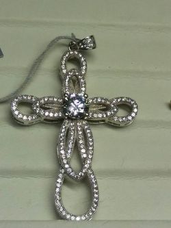 .925 sterling silver.....cross cz 💎