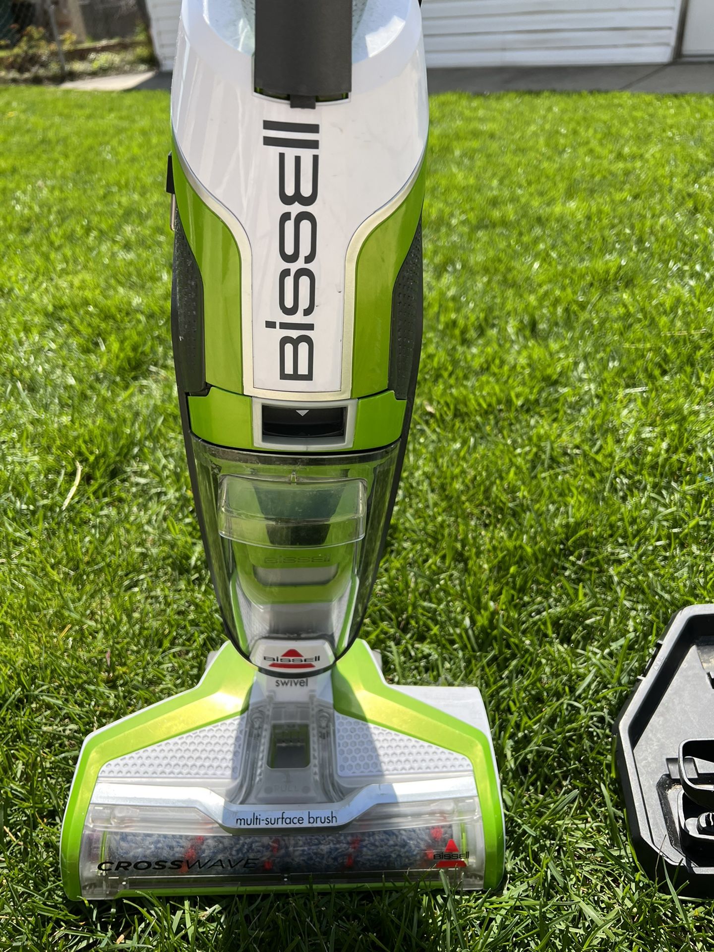 Multi surface Floor Cleaner- Bissel Crosswave