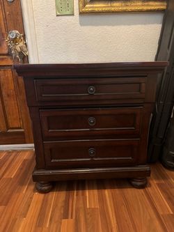 Ashley Brown -Drawer Nightstand